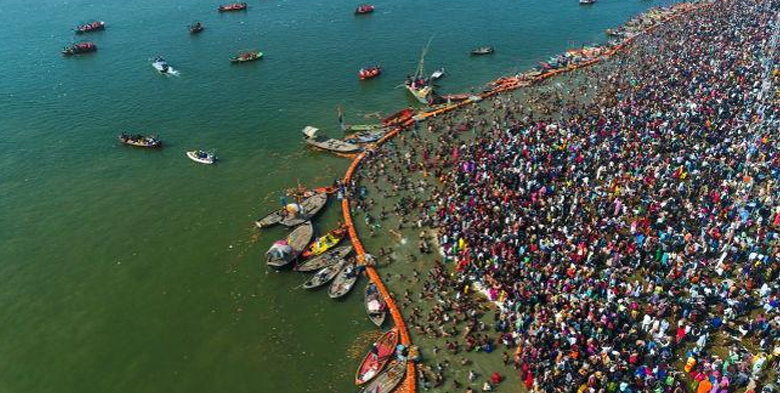 kasi-ganga-aarti
